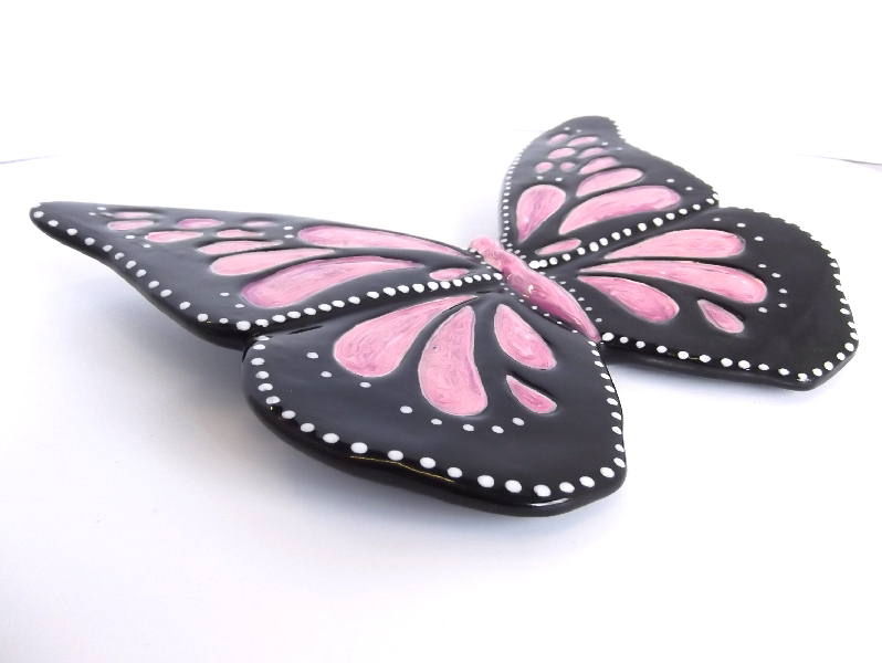 5113 butterfly garden plaque lying flat