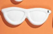 BISQUIES SUN GLASSES 3" l