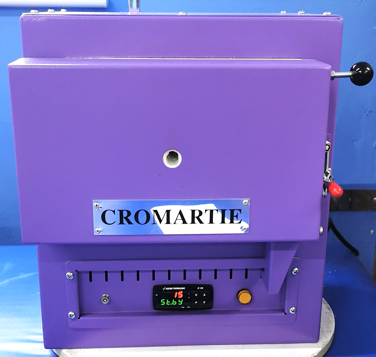 Enamelling Kiln with 4 Segment Controller