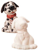 DOG COLLECTIBLE 3.5" h