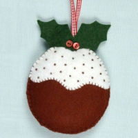 MKPUD1F Christmas Pudding Felt Craft Kit Needlework Sewing Craft Kit