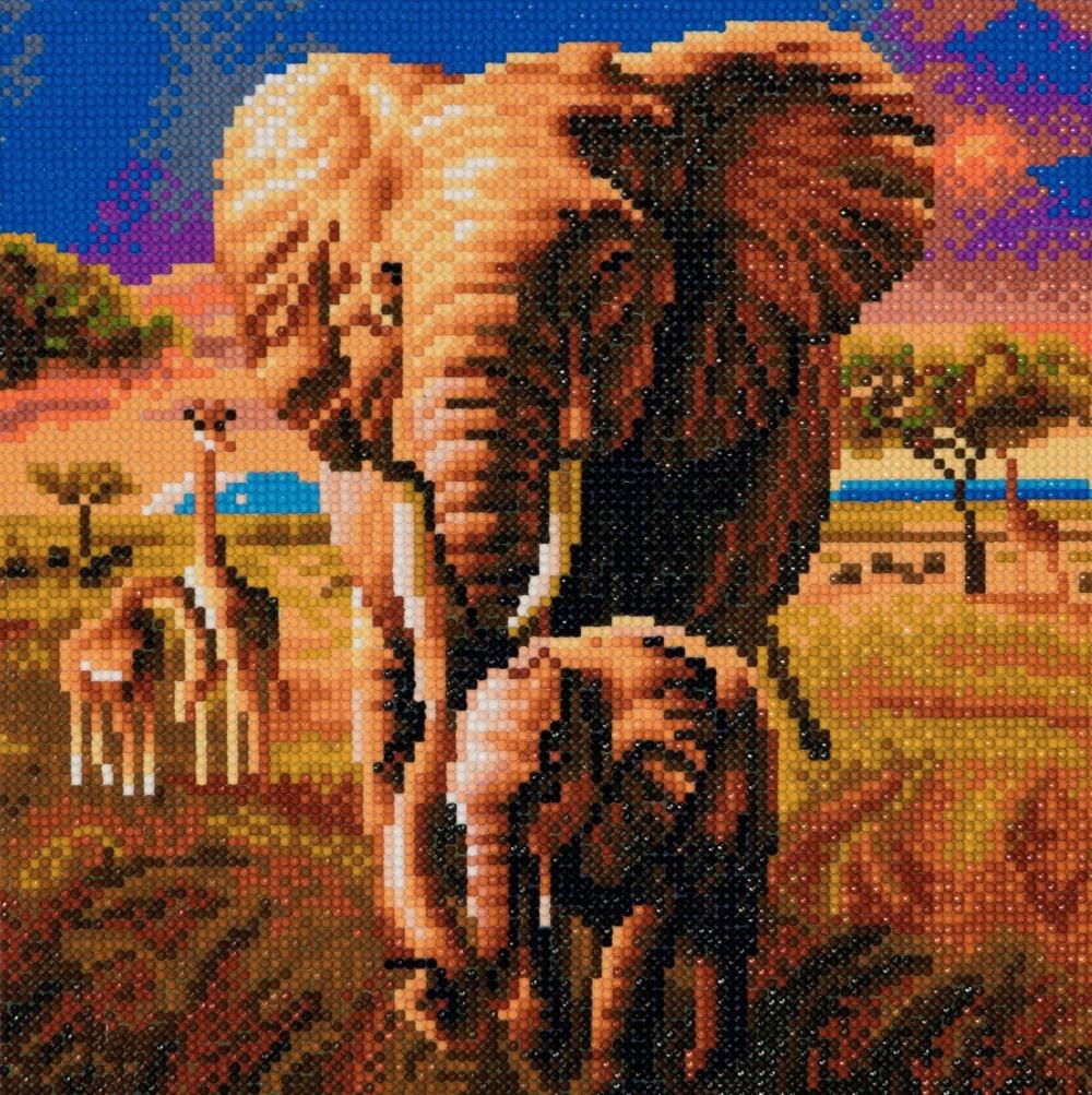 Elephant of Savannah - Crystal Art 30 x 30cm