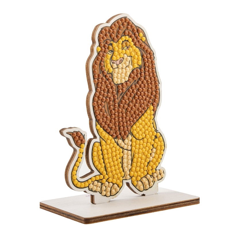 CAFGR-DNY037 Mufasa- Disney Crystal Art Buddy Kit completed angled