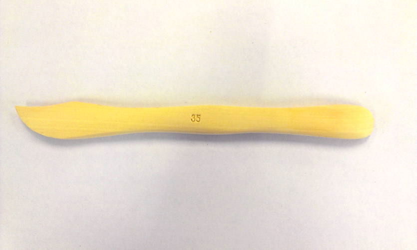 Boxwood Modelling Tool No. 35 for clay sculpting and ceramic detailing (CH6635)