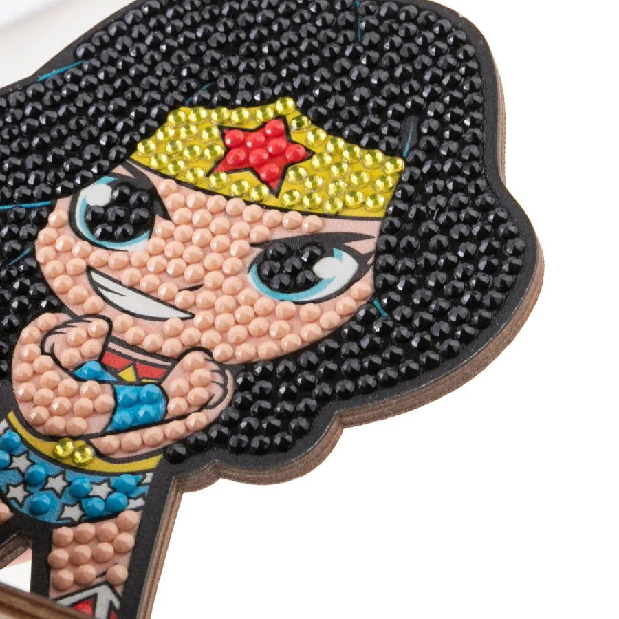 WONDER WOMAN CRYSTAL ART BUDDY