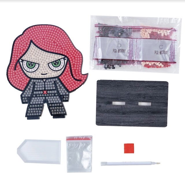 Black Widow- Marvel Crystal Art Buddy Kit 11x8cm approx