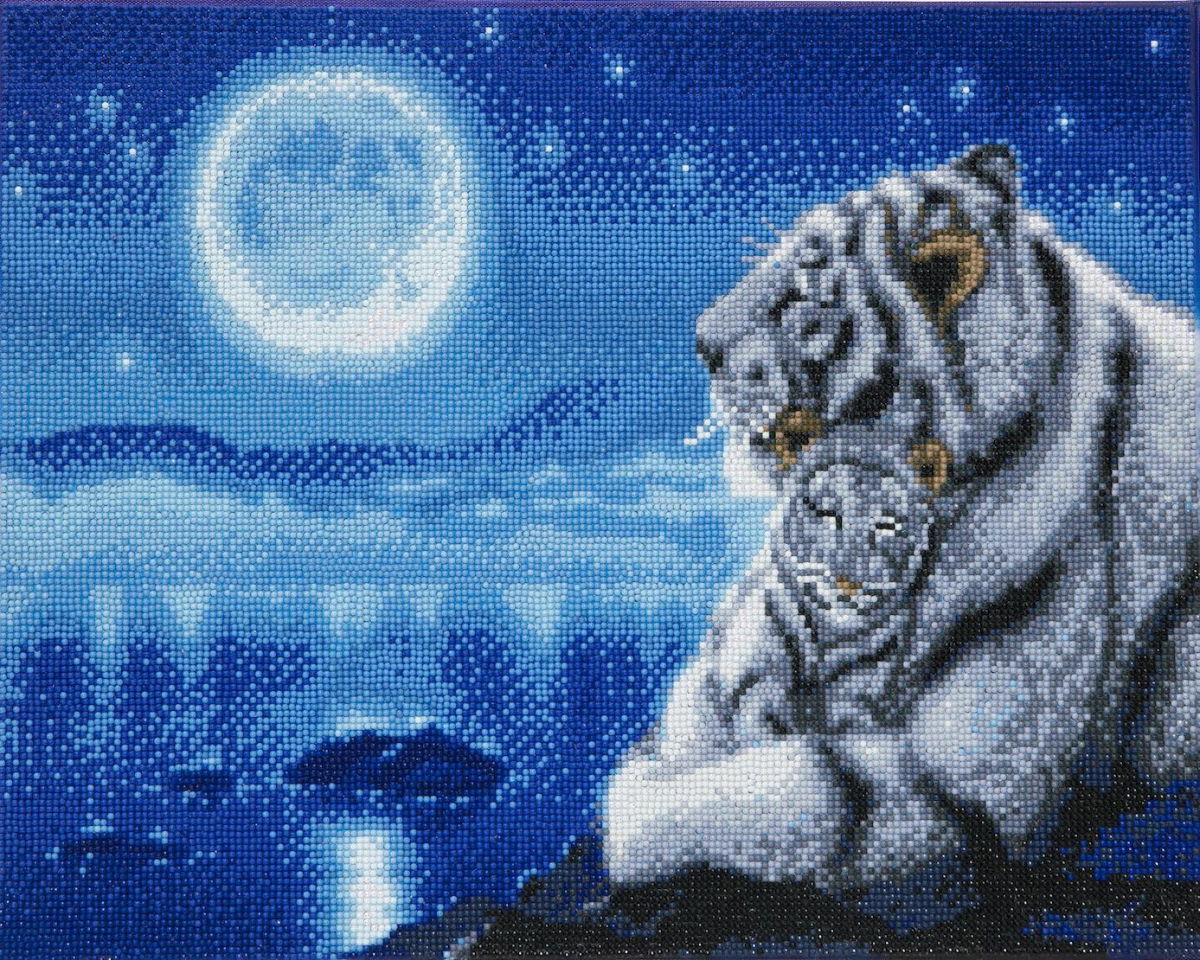 LULLABLY WHITE TIGERS CRYSTAL ART CANVAS 40X50cm