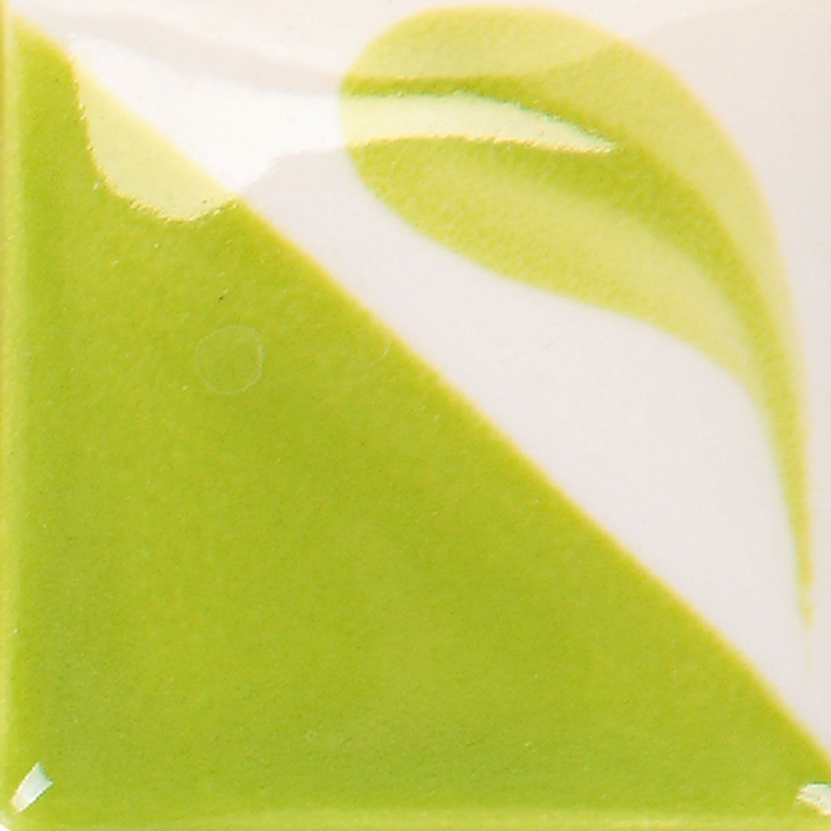 Light Kiwi colour chip