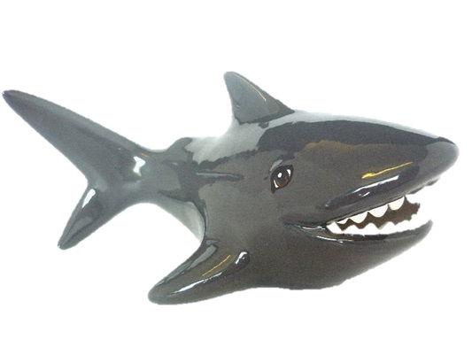 7327 Shark Bank white background