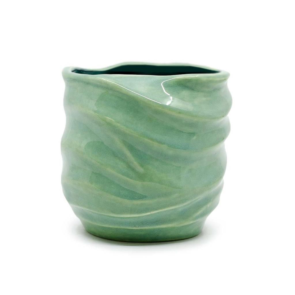 Wave Planter 10.16cm h x 10.8cm w